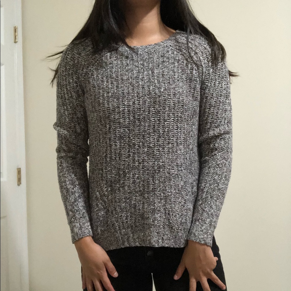 Sweater - Picture 4 of 4